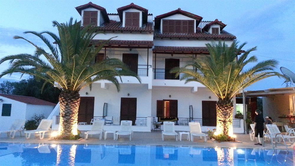 Captains Studios & Apartments Kavos Ngoại thất bức ảnh
