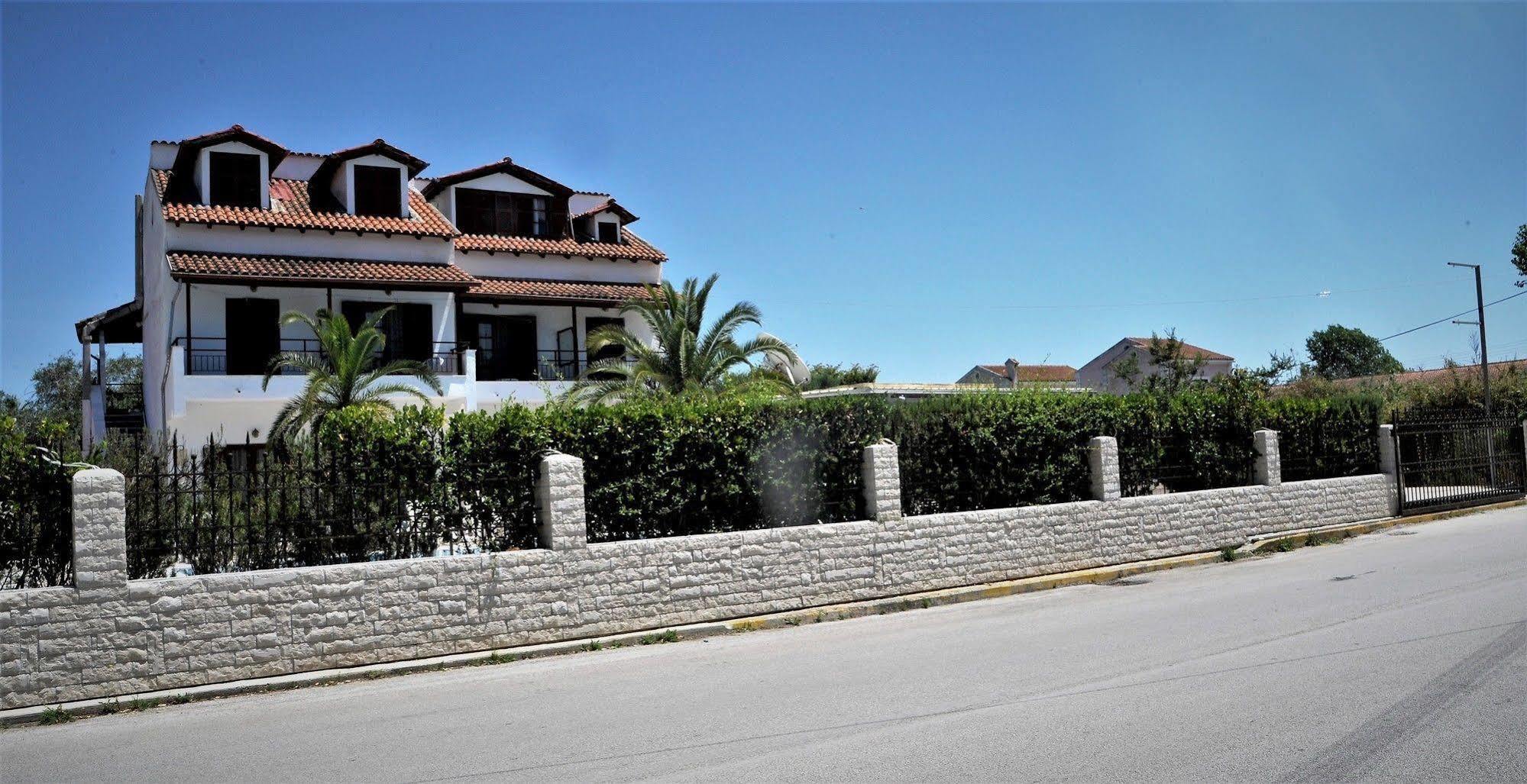 Captains Studios & Apartments Kavos Ngoại thất bức ảnh