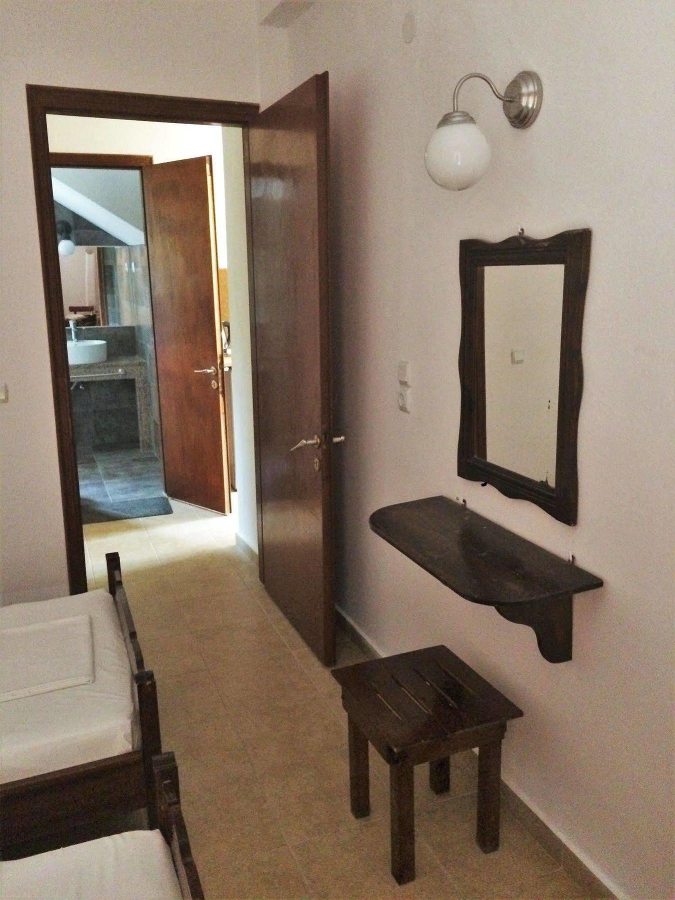 Captains Studios & Apartments Kavos Ngoại thất bức ảnh