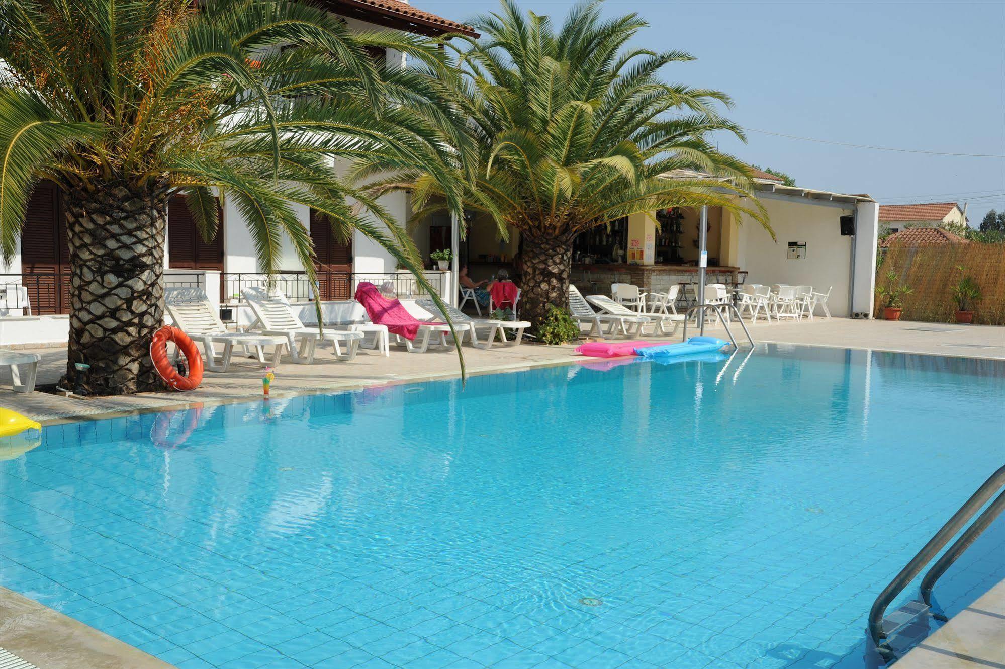 Captains Studios & Apartments Kavos Ngoại thất bức ảnh