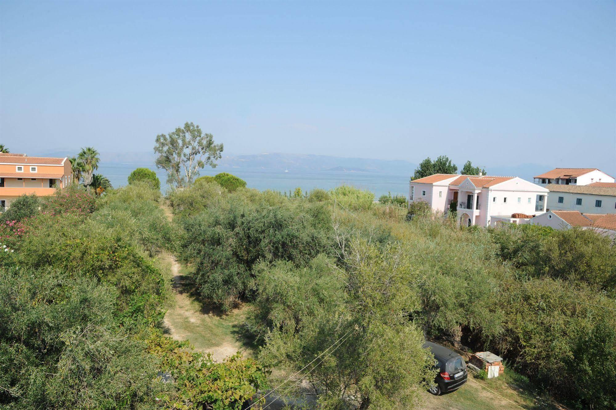 Captains Studios & Apartments Kavos Ngoại thất bức ảnh